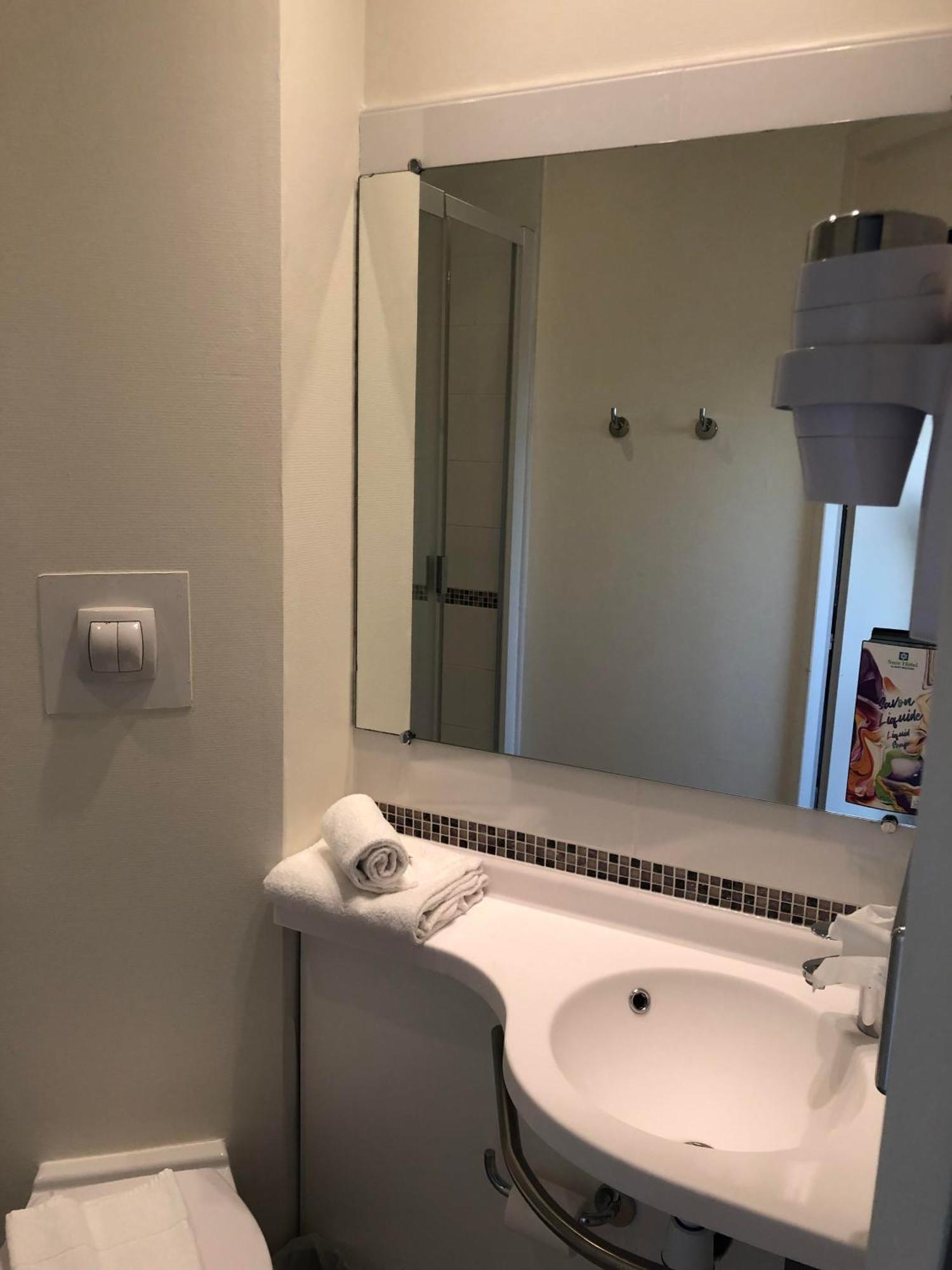 Sure Hotel By Best Western Rennes شانتبي المظهر الخارجي الصورة